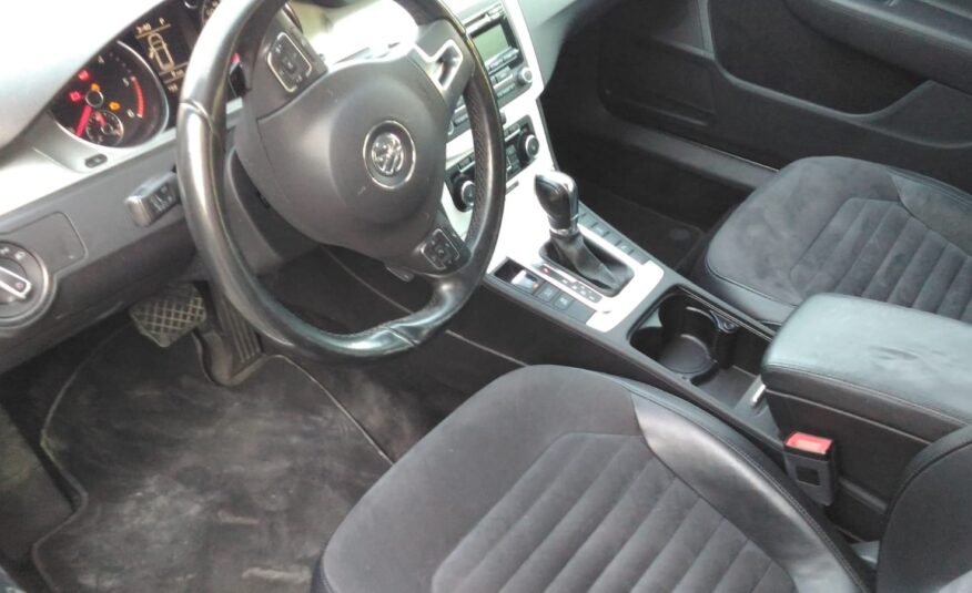 VOLKSWAGEN PASSAT 2.0Cc 143CV DSG 2012