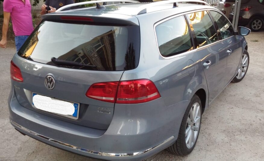 VOLKSWAGEN PASSAT 2.0Cc 143CV DSG 2012