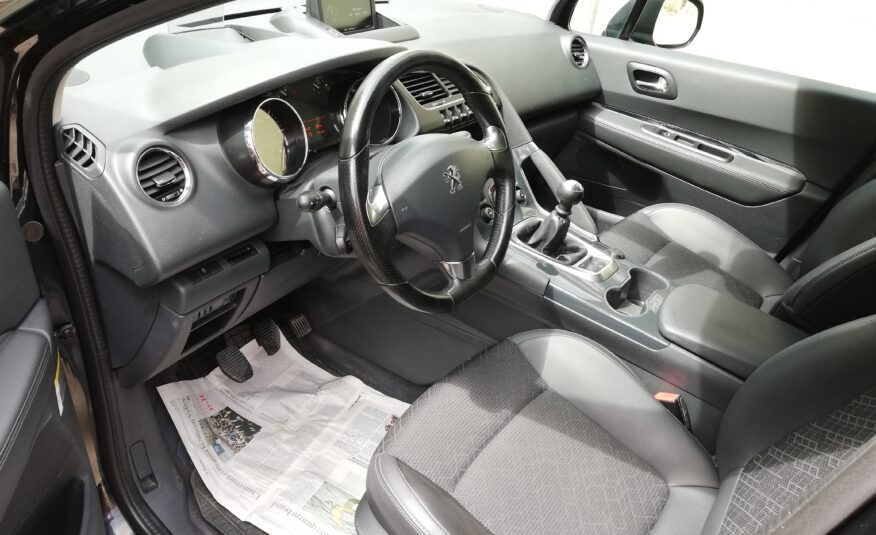 PEUGEOT 3008 1.6Cc HDI 115CV 2015