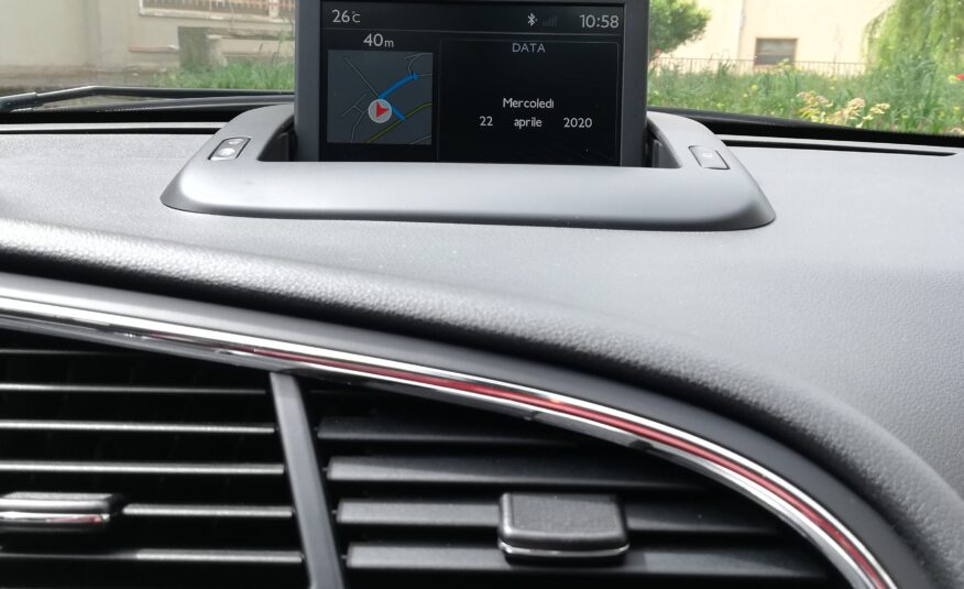 PEUGEOT 3008 1.6Cc HDI 115CV 2015