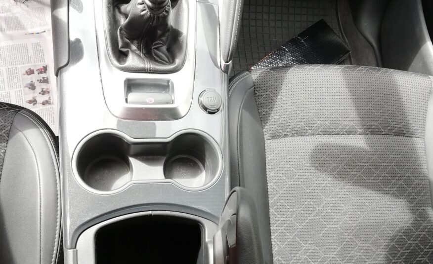 PEUGEOT 3008 1.6Cc HDI 115CV 2015