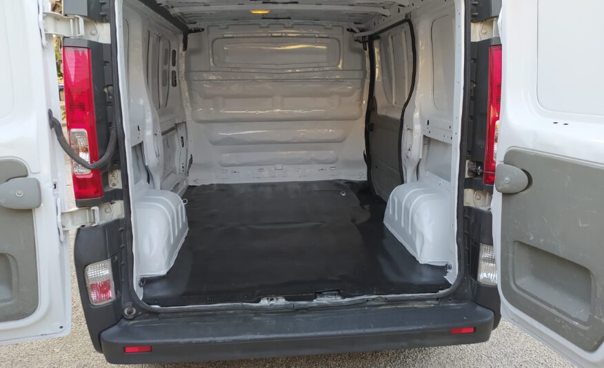 RENAULT TRAFIC 3 POSTI KM0 2.0Cc IVA ESPOSTA