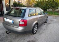 AUDI A4 1.9Cc 130CV GANCIO DI TRAINO 2004