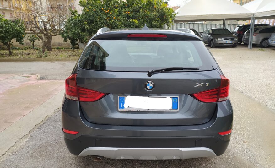 BMW X1 X-LINE 2.0Cc 143CV IVA ESPOSTA 2013