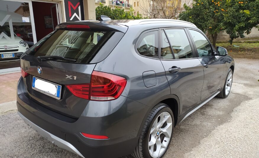 BMW X1 X-LINE 2.0Cc 143CV IVA ESPOSTA 2013