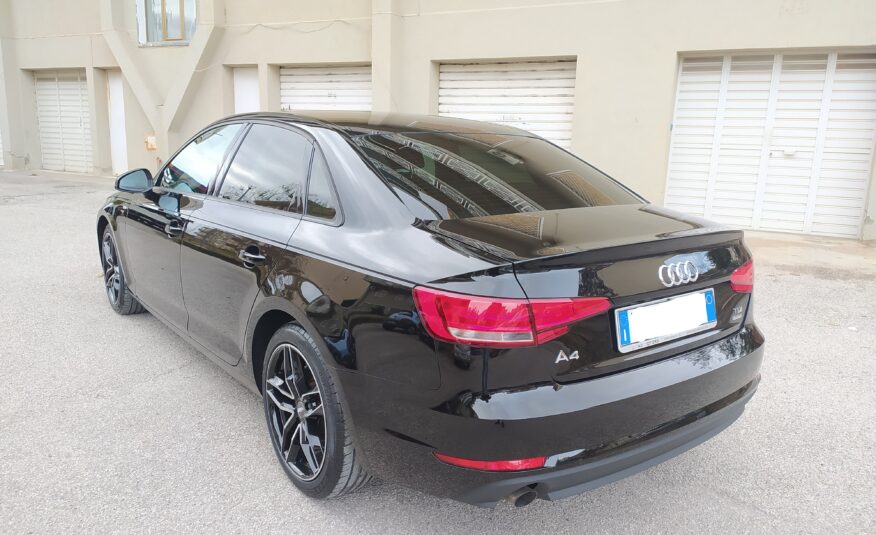 AUDI A4 ULTRA 2.0Cc 150CV IVA ESPOSTA – 2017