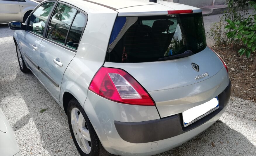 RENAULT MEGANE 1.9Cc 120CV 2004