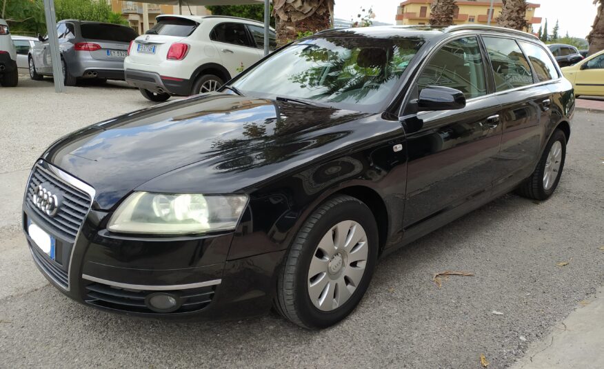 AUDI A6 2.0Cc 140CV SW GANCIO DI TRAINO 2006