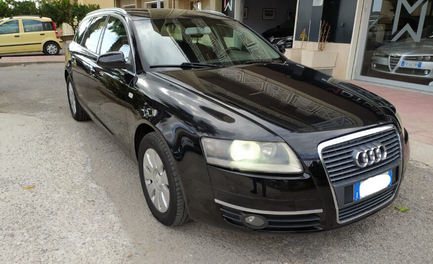 AUDI A6 2.0Cc 140CV SW GANCIO DI TRAINO 2006