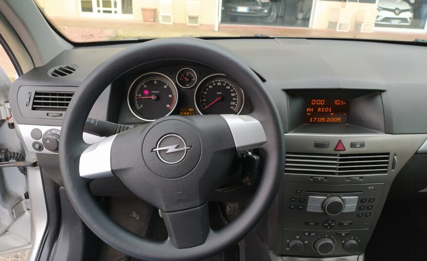 OPEL ASTRA SW 1.9Cc 120CV 2006
