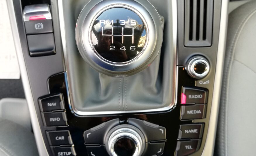 AUDI A4 2.0Cc 136CV “NAVI” – 2015