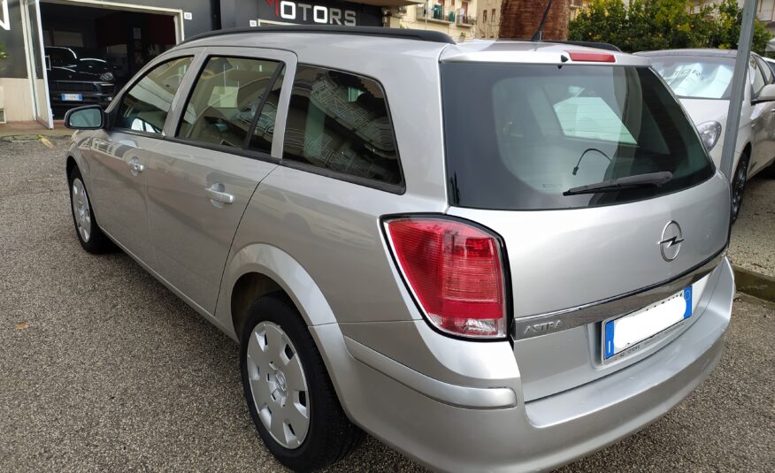 OPEL ASTRA SW 1.9Cc 120CV 2006