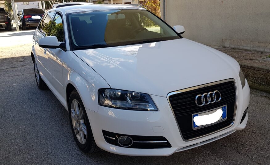 AUDI A3 AUTOMATICA 1.6 105cv