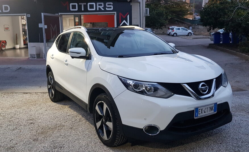 NISSAN QASHQAI 1.5 110cv N-TEK 2015