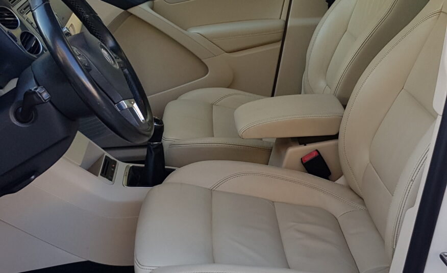VOLKSWAGEN TIGUAN NAVI 2.0 140cv 2012