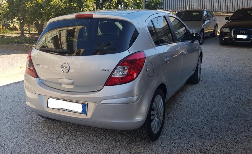 OPEL Corsa 1.3 MJT 75cv 2015 NEOPATENTATI