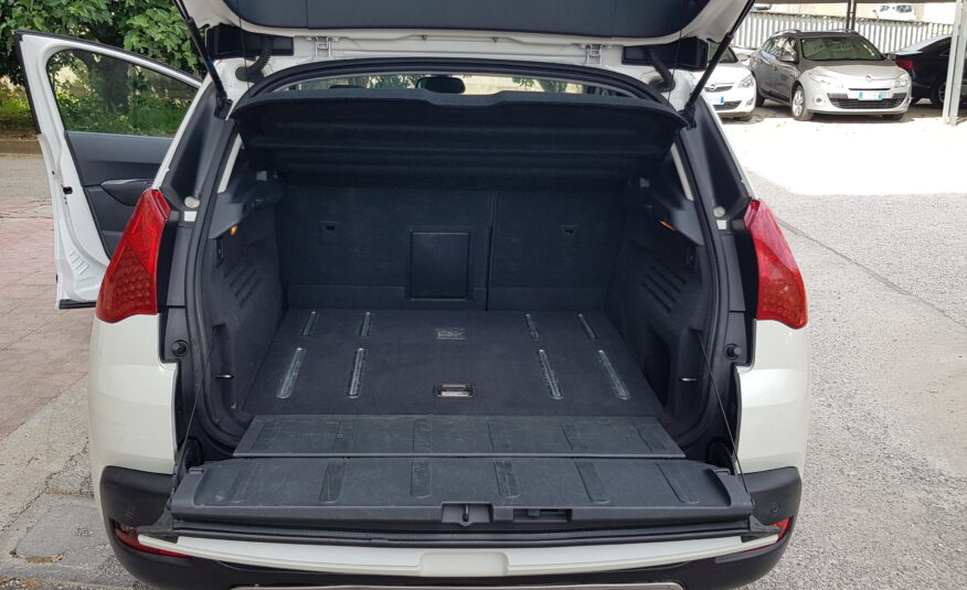 PEUGEOT 3008 HYBRID4 2.0 160cv/200cvH 2012