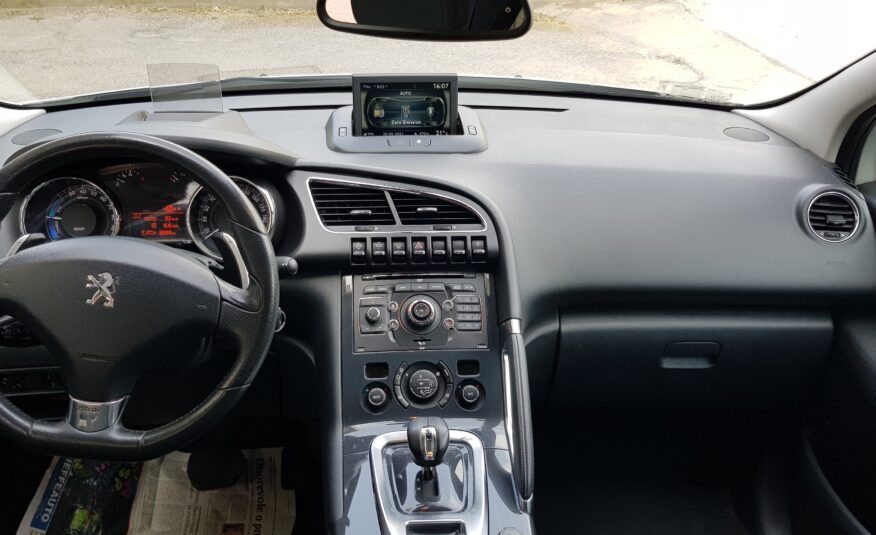PEUGEOT 3008 HYBRID4 2.0 160cv/200cvH 2012