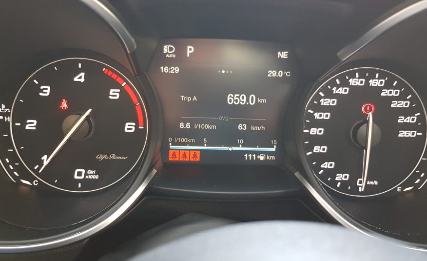 ALFA ROMEO STELVIO Q4 SPORT 2.2 210cv 2017 IVA ESP