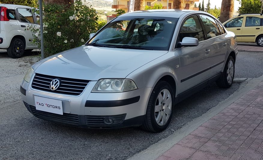 VOLKSWAGEN PASSAT 1.9 130cv 2001