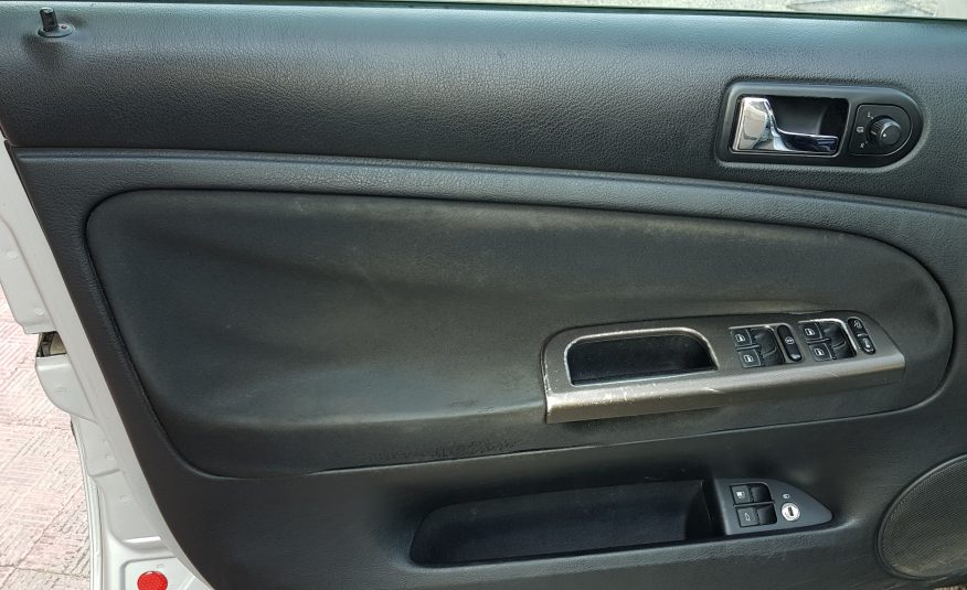 VOLKSWAGEN PASSAT 1.9 130cv 2001