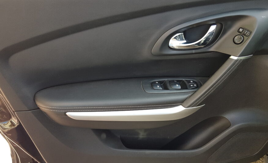 RENAULT KADJAR 1.6 130cv Energy Bose 2015