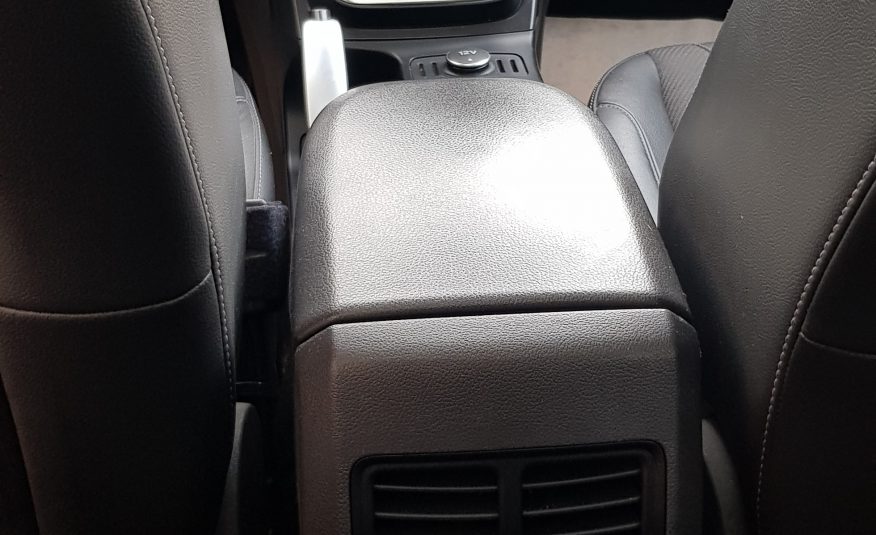 FORD KUGA TITANIUM 2.0 150cv NAVI-TETTO 4×4 2016
