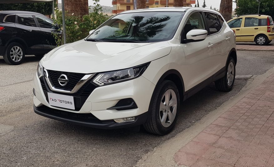 NISSAN QASHQAI 1.5 110cv NAVI 2018
