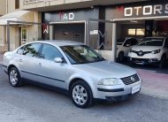 VOLKSWAGEN PASSAT 1.9 130cv 2001