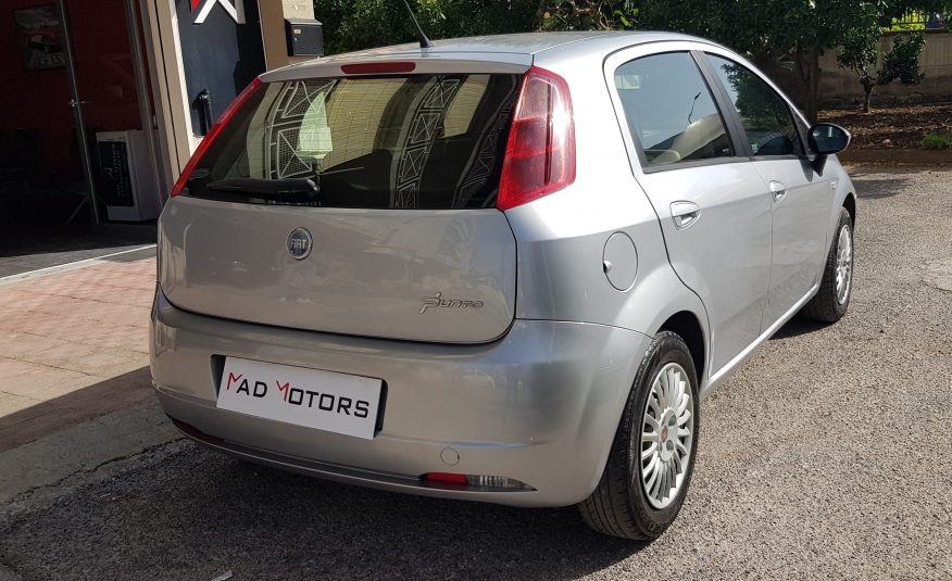 FIAT GRANDE PUNTO 1.3 90cv NEOPATENTATI 2007