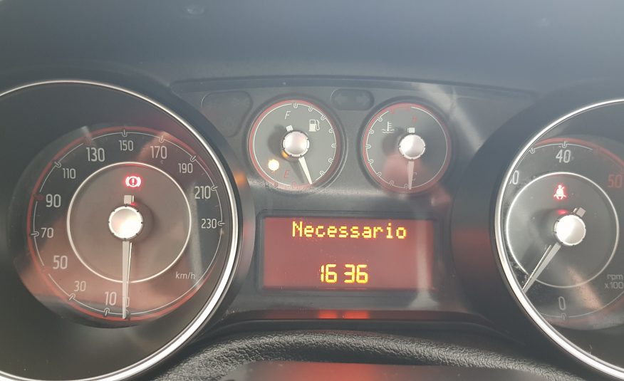 FIAT PUNTO 1.3 75cv NEOPATENTATI 2014