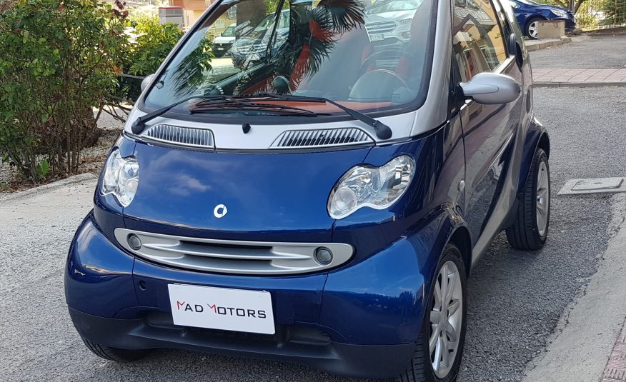 SMART FORTWO COUPE 700 61cv 2006