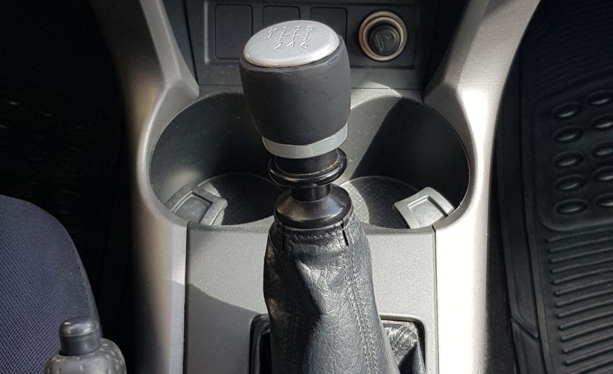 TOYOTA RAV4 2.2 136cv 2006