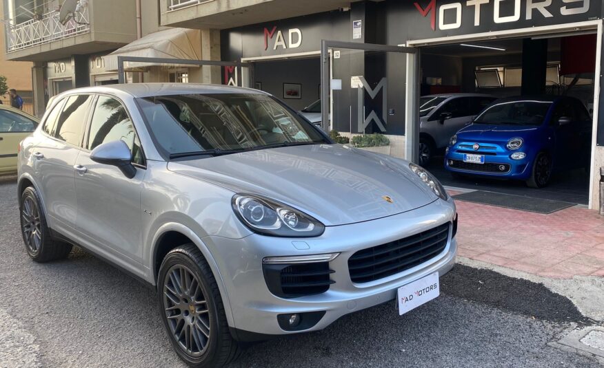 PORSCHE CAYENNE PLATINUM 3.0 250cv 2017 IVA