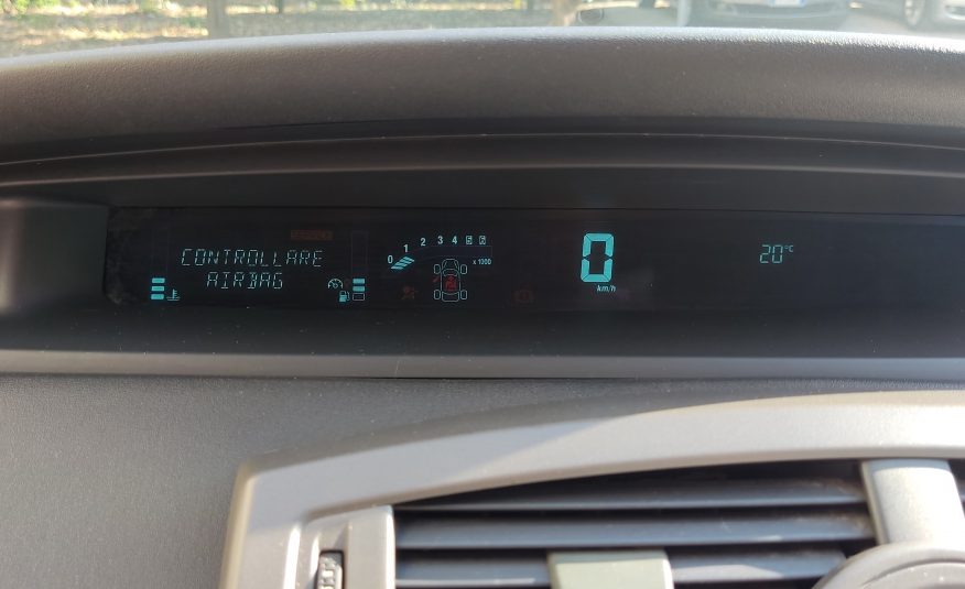 RENAULT SCENIC 1.5 110cv 2008