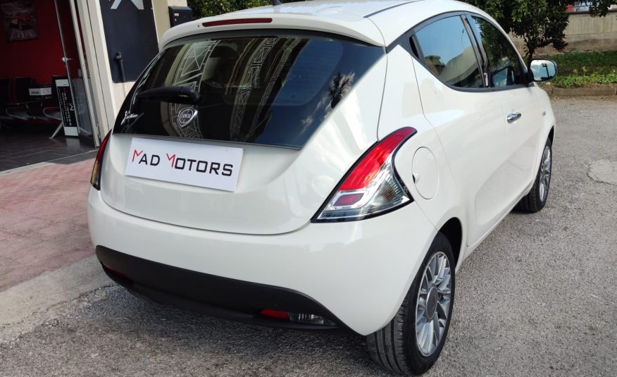 LANCIA Y 1.3cc 95cv 2012