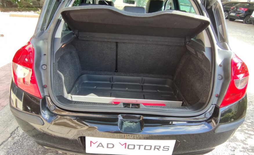 RENAULT CLIO RIPCURL 1.2 75cv NEOPATENTATI 2008