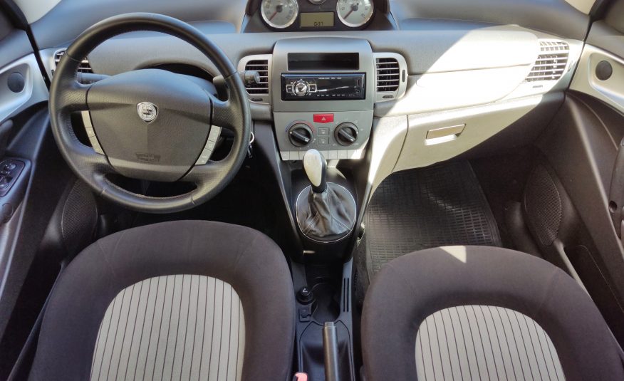 LANCIA Y 1.2 75cv 2007 NEOPATENTATI