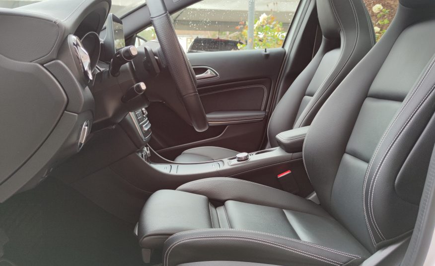 MERCEDES Classe GLA SPORT EDITION TETTO 2019