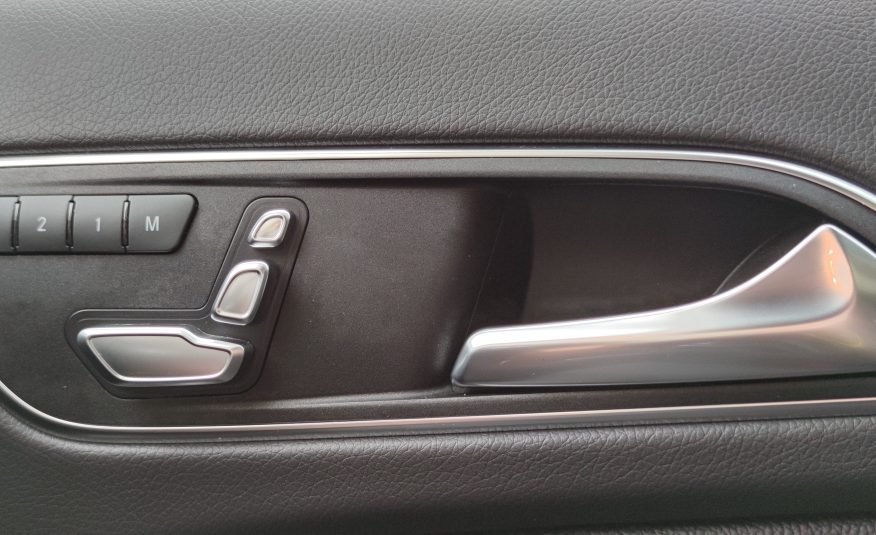 MERCEDES Classe GLA SPORT EDITION TETTO 2019