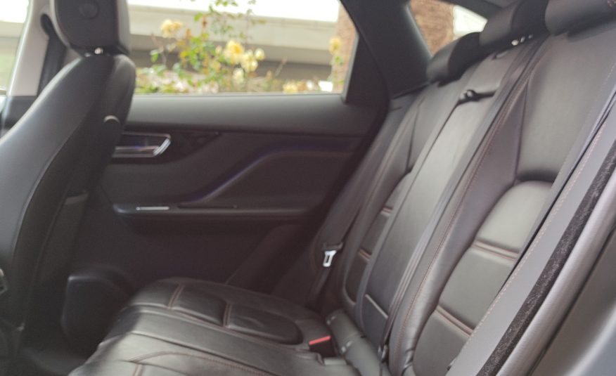 JAGUAR F-Pace AWD 2.0 180cv 2017