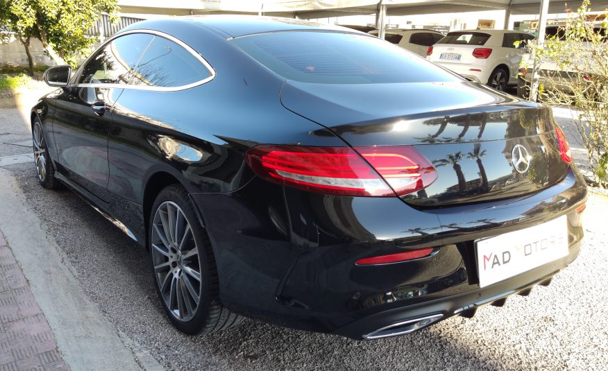 MERCEDES Classe C250 COUPE’ TETTO AMG PREMIUM