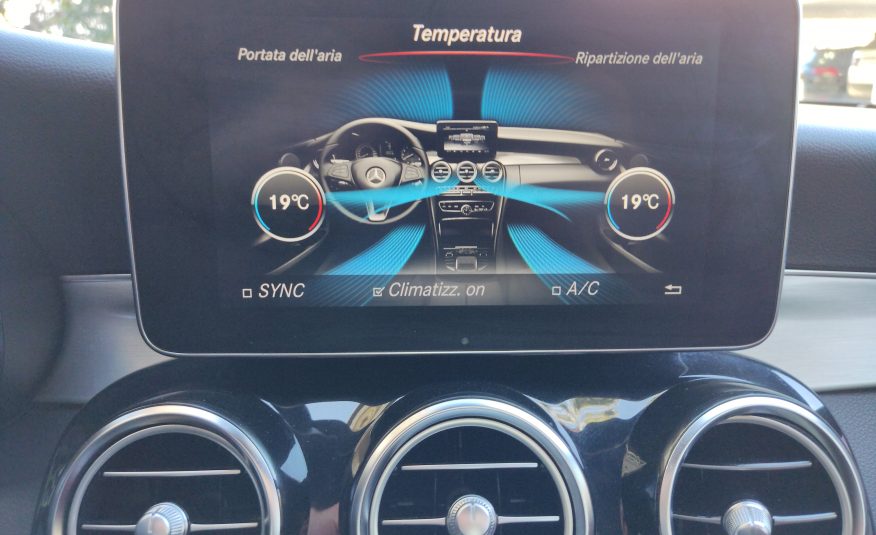 MERCEDES Classe C250 COUPE’ TETTO AMG PREMIUM