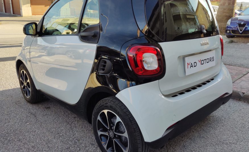 SMART FORTWO 1.0 70cv NEOPATENTATI 2015
