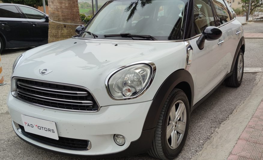 Mini Cooper D Countryman 1.6 112cv ANNO 2015