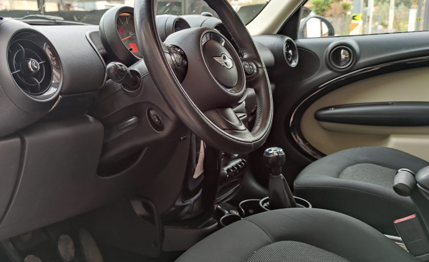 Mini Cooper D Countryman 1.6 112cv ANNO 2015