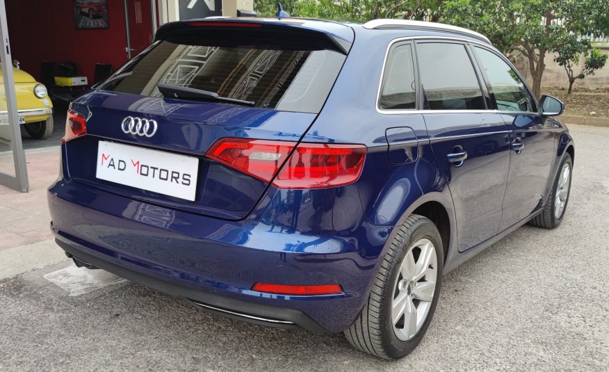 Audi A3 SPB 1.6 TDI clean diesel Ambition