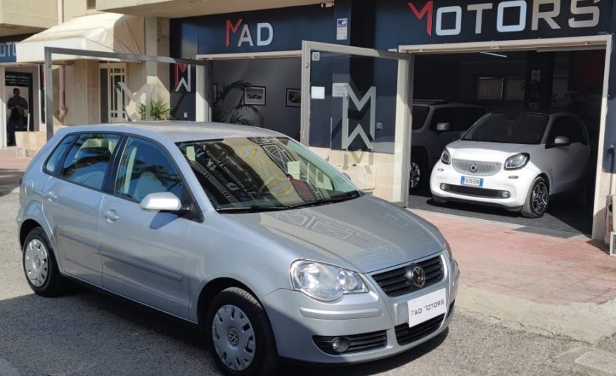 Volkswagen Polo 1.4 69CV ANNO 2007  NEOPATENTATI