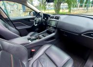 Jaguar F-Pace 2.0 D 180 CV AWD R-Sport  TETTO ANNO 2017 IVA