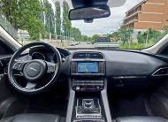 Jaguar F-Pace 2.0 D 180 CV AWD R-Sport  TETTO ANNO 2017 IVA